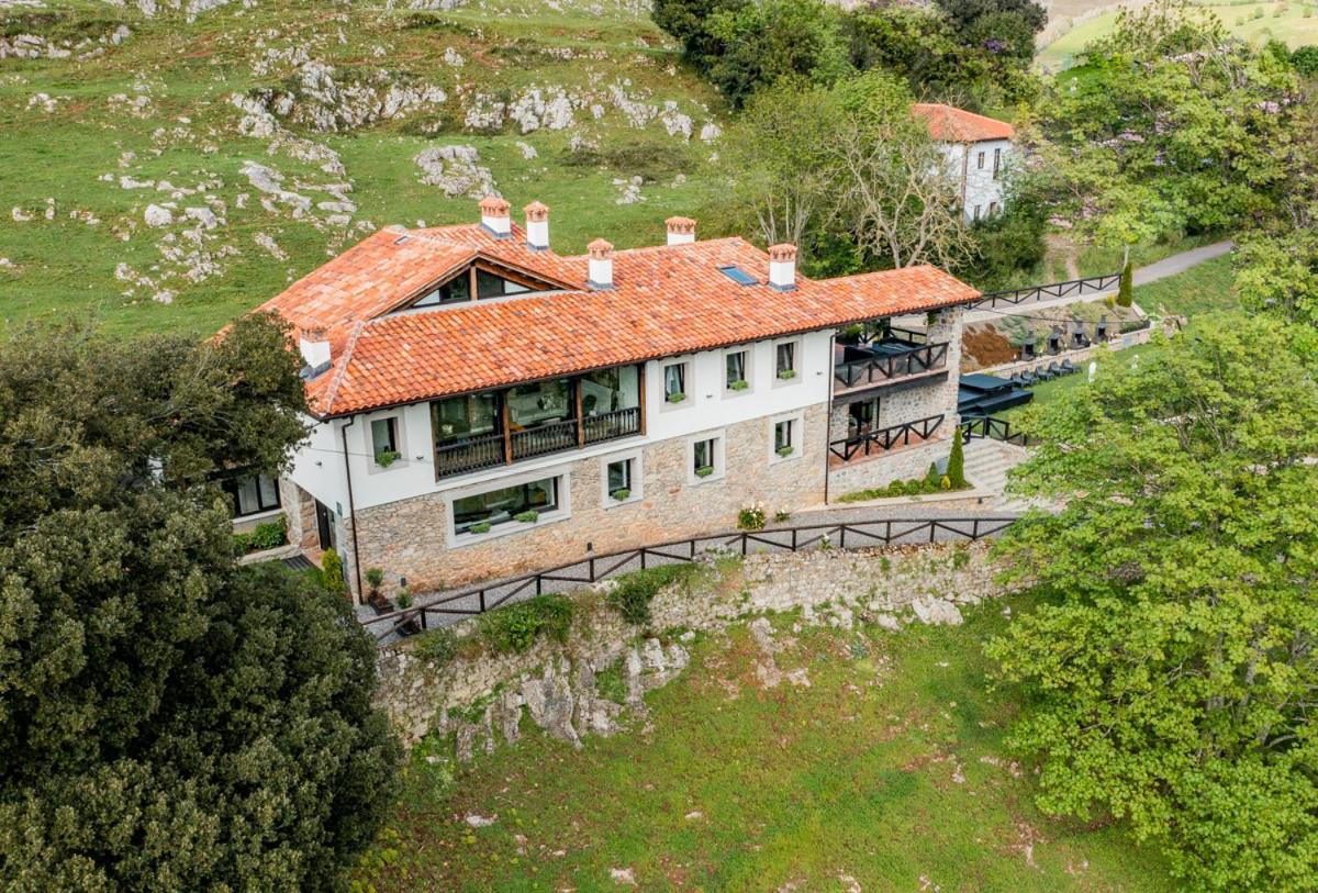 Apartamentos Picabel Cangas de Onis Ngoại thất bức ảnh